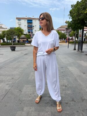 Pantalón balón fluido blanco.