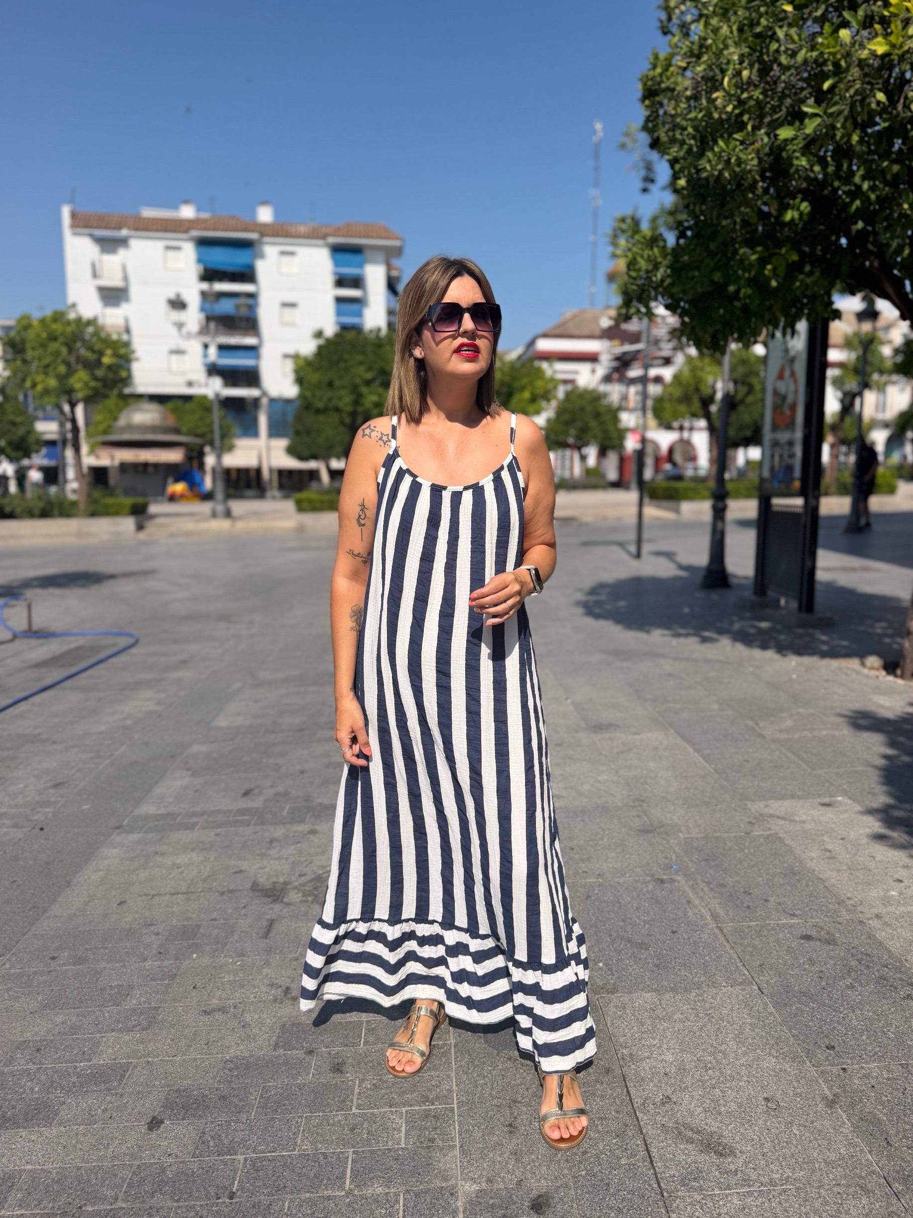 Vestido brisa bambula negro. - Imagen 2