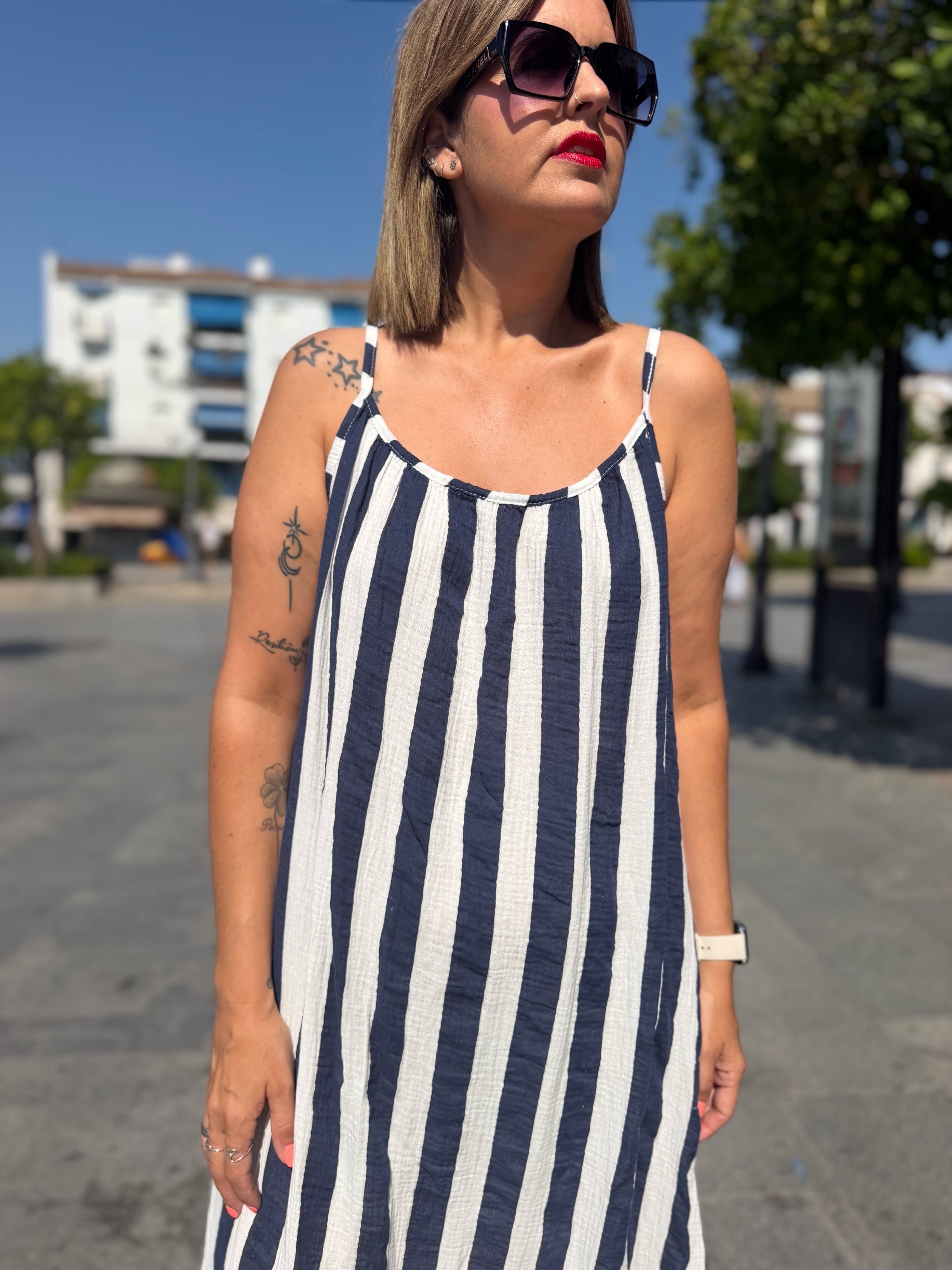 Vestido brisa bambula azul marino. - Imagen 3