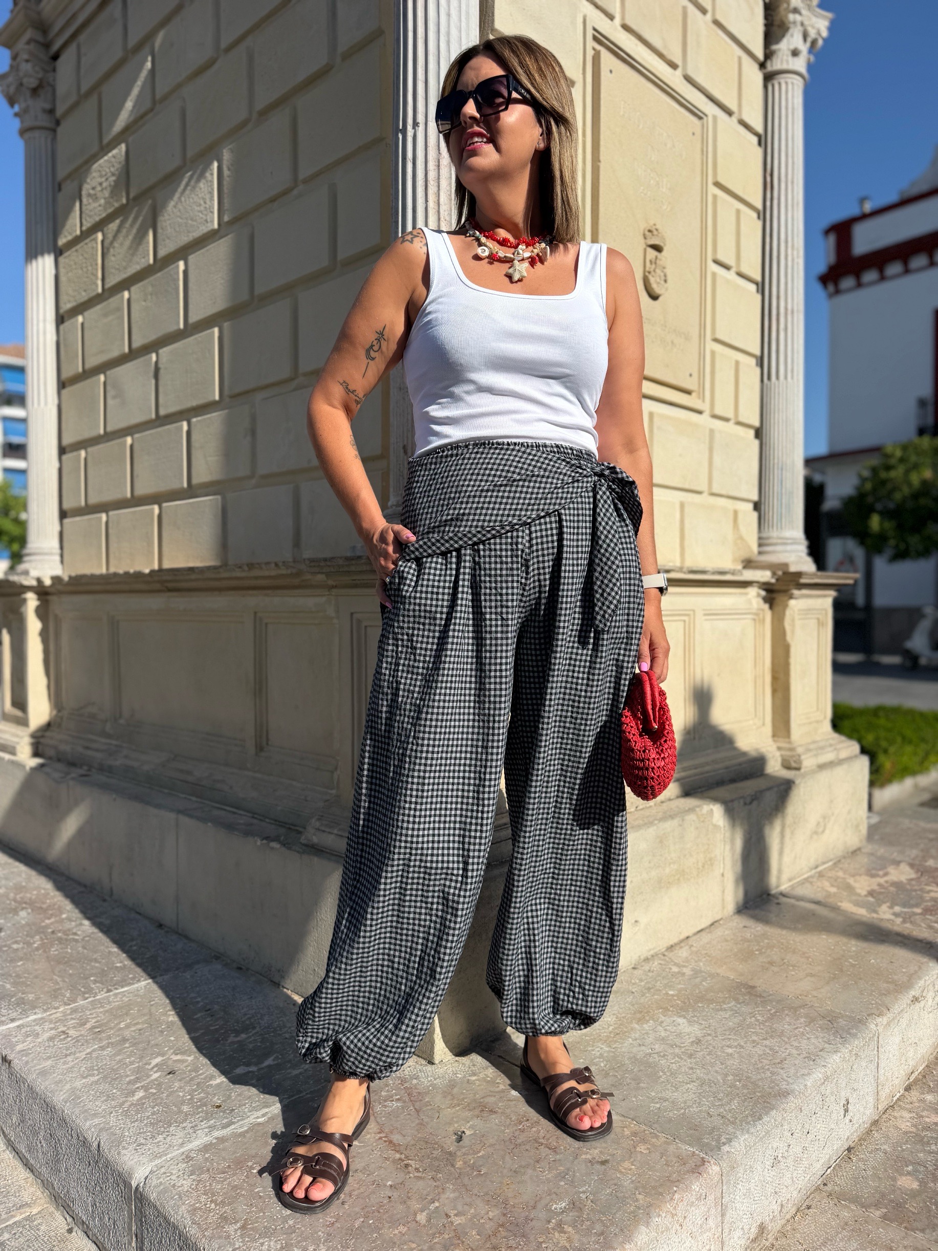 Pantalón balón vivhy trend negro.