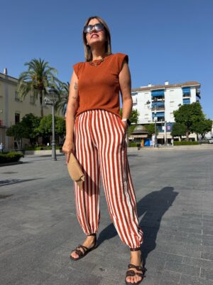 Pantalón balón rayas teja.