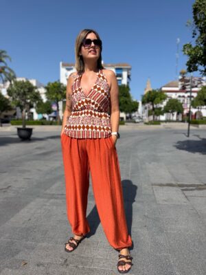 Pantalón balón liso teja.