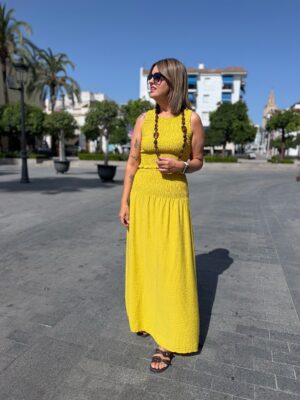 Conjunto Ipanema (falda-top) mostaza.