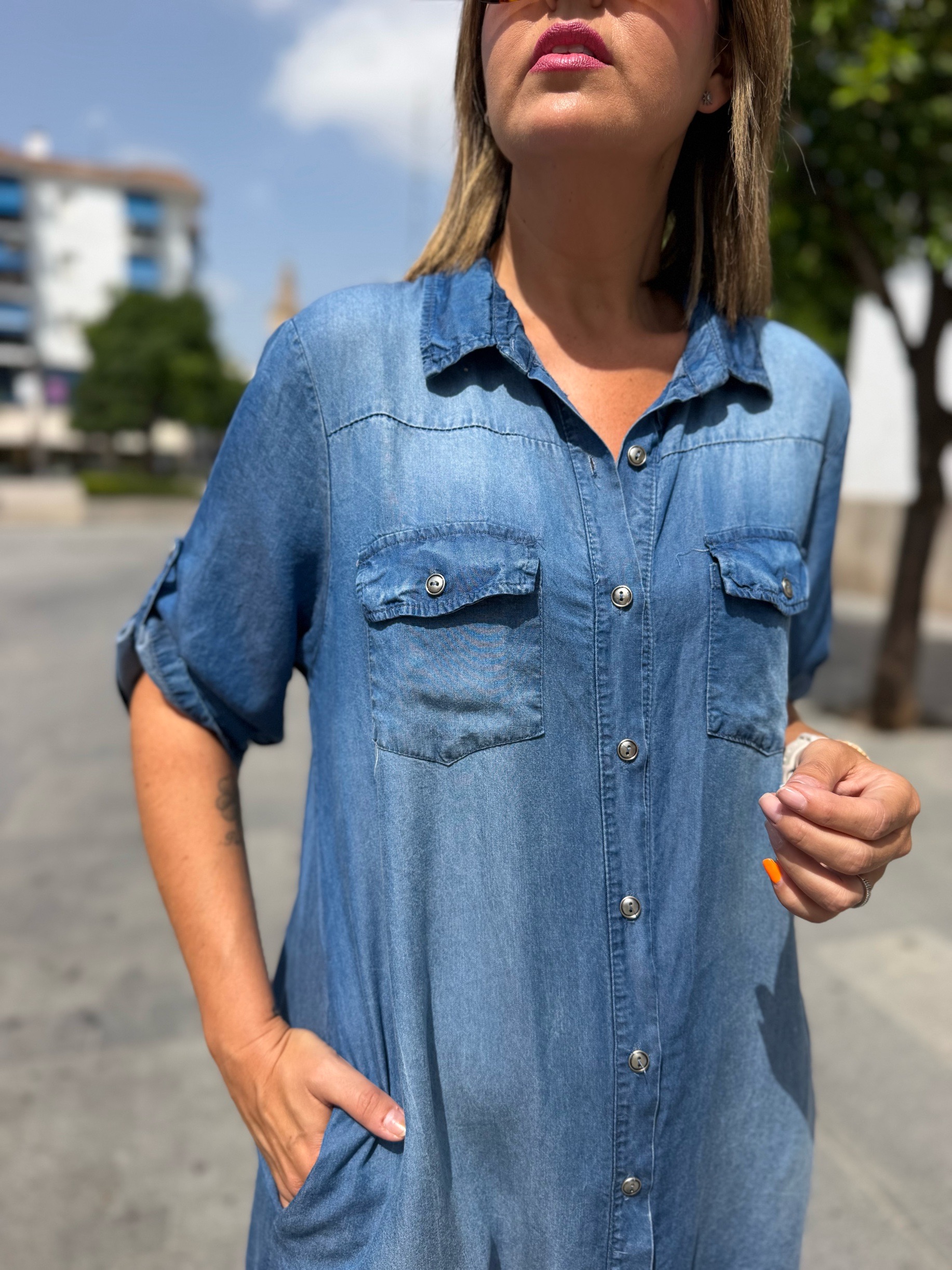 Vestido camisero denim. - Imagen 2