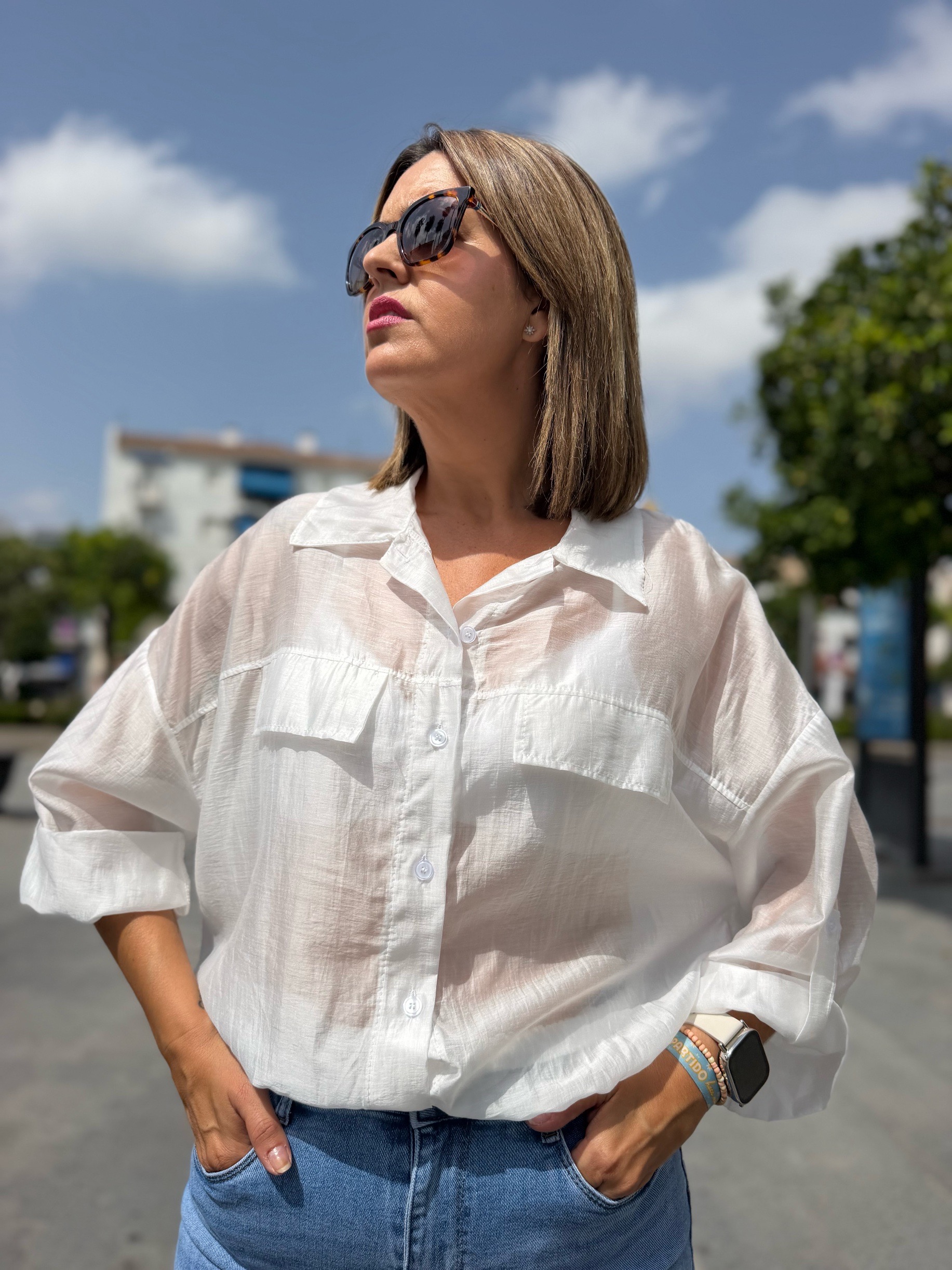 Camisa bomber blanca. - Imagen 3