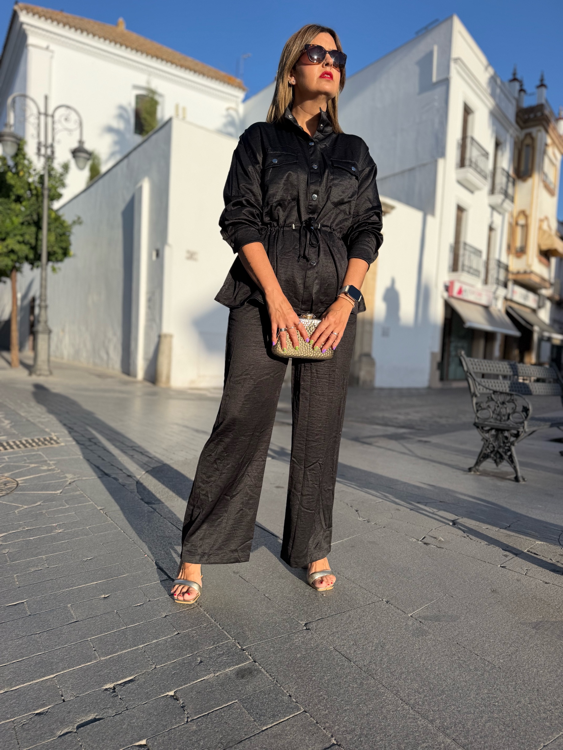 Conjunto Tuki Tuki negro. - Imagen 3