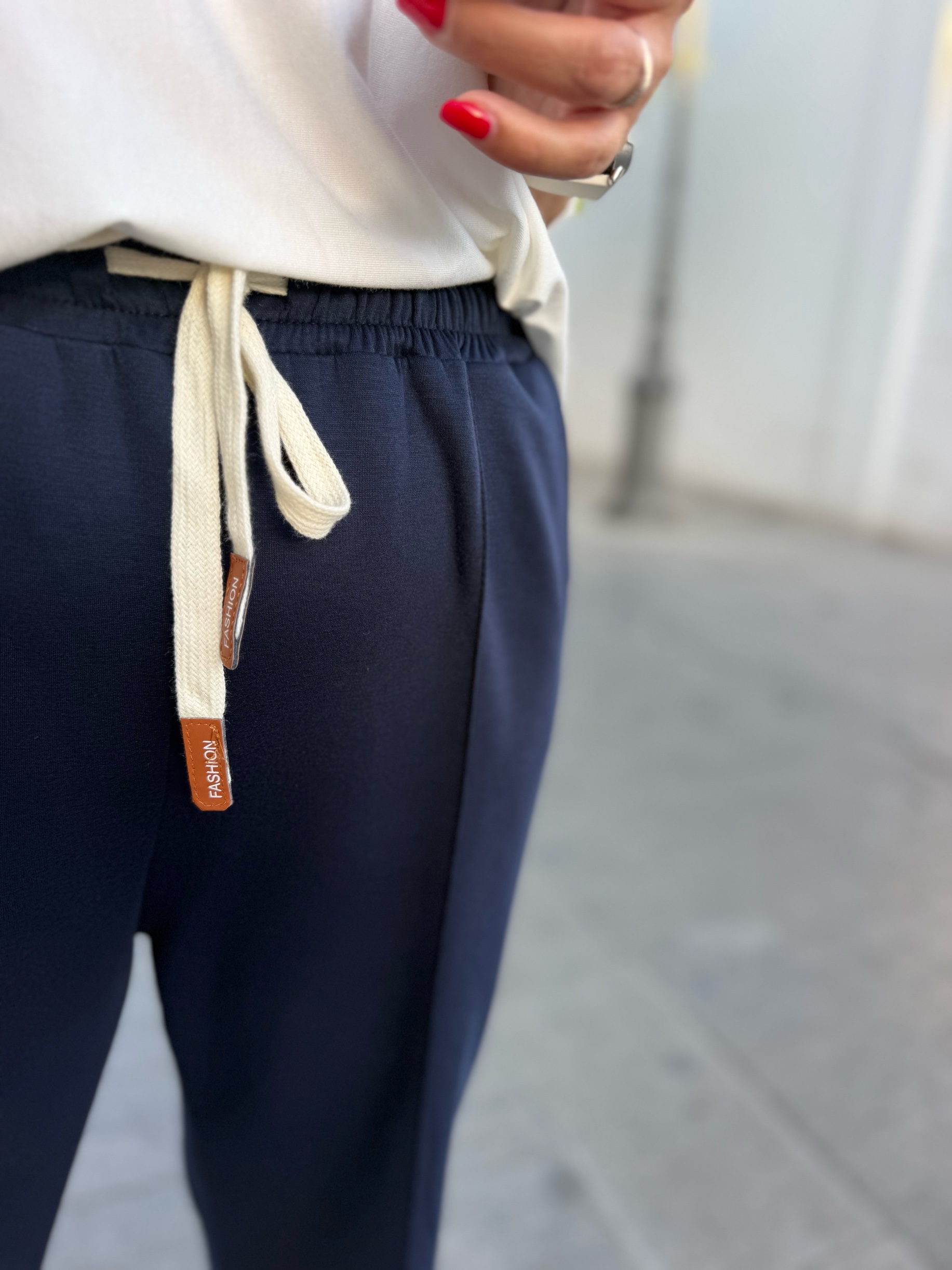 Pantalón sport recto costura marino. - Imagen 3