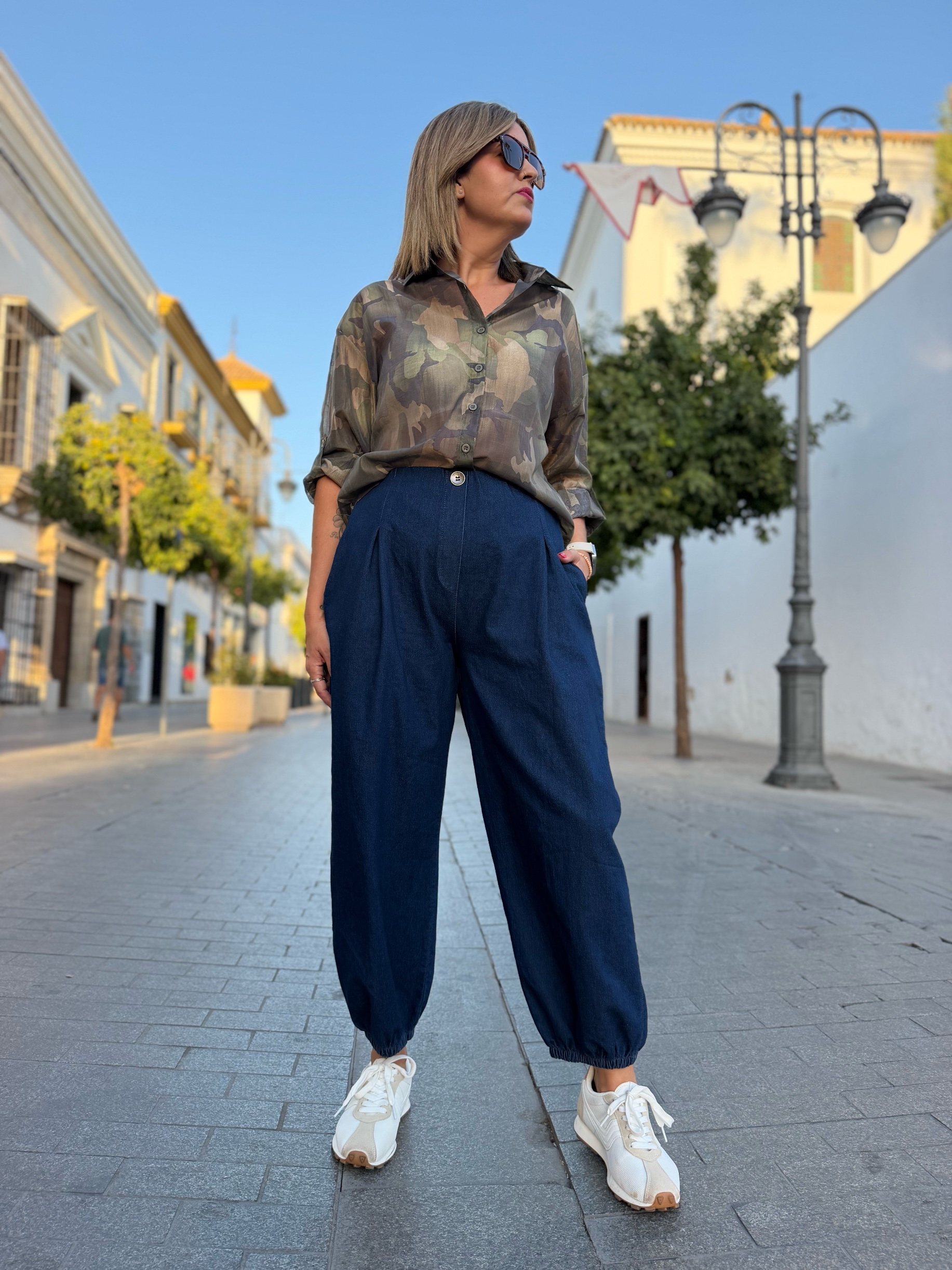 Pantalón balon denim pinza.